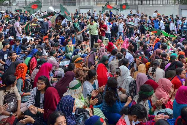 Students are protesting for the reformation of quota system in the government job sector around the Secretariat area in Dhaka, Bangladesh on 14 July 2024. The issue of quota reform in Bangladesh has been a contentious topic, sparking widespread debate and protests over the past few years. Initially aimed at addressing historical injustices and providing opportunities to underprivileged groups, the quota system in government jobs and educational institutions has faced significant opposition from various segments of society. Credit: Credit: Mohammad Rakibul Hasan