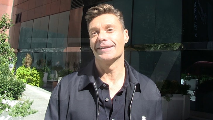 090924_ryan_seacrest_kal