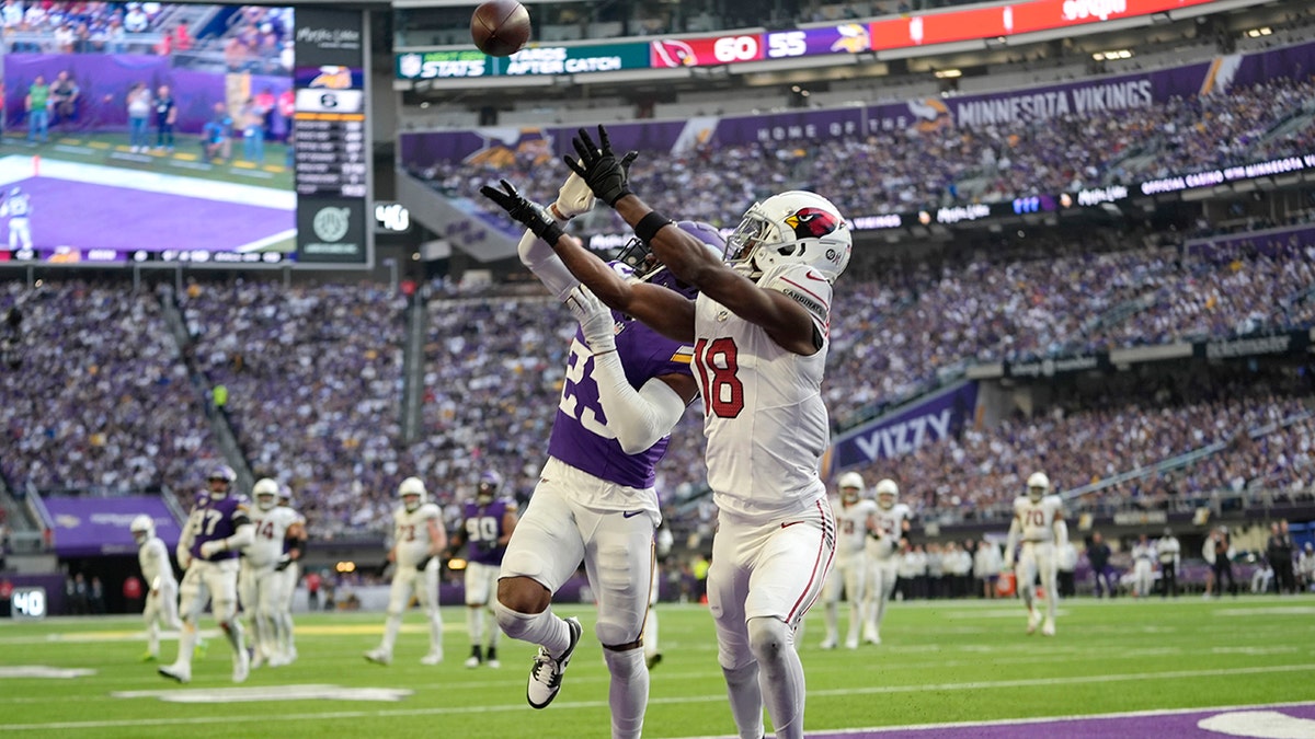 Marvin Harrison Jr goes for the ball