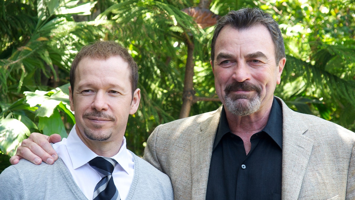 Donnie Wahlberg, Tom Selleck