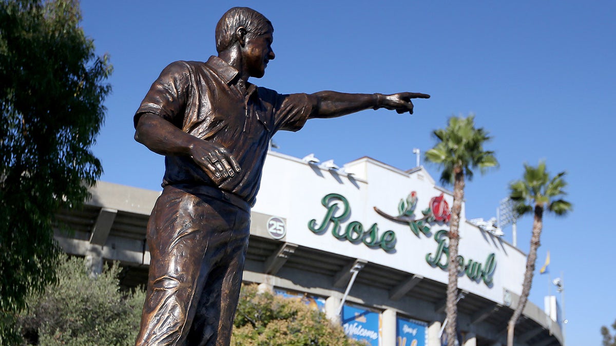 Rose Bowl exterior