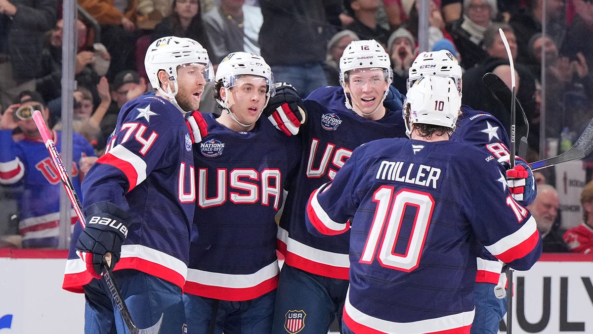 Team USA after goal