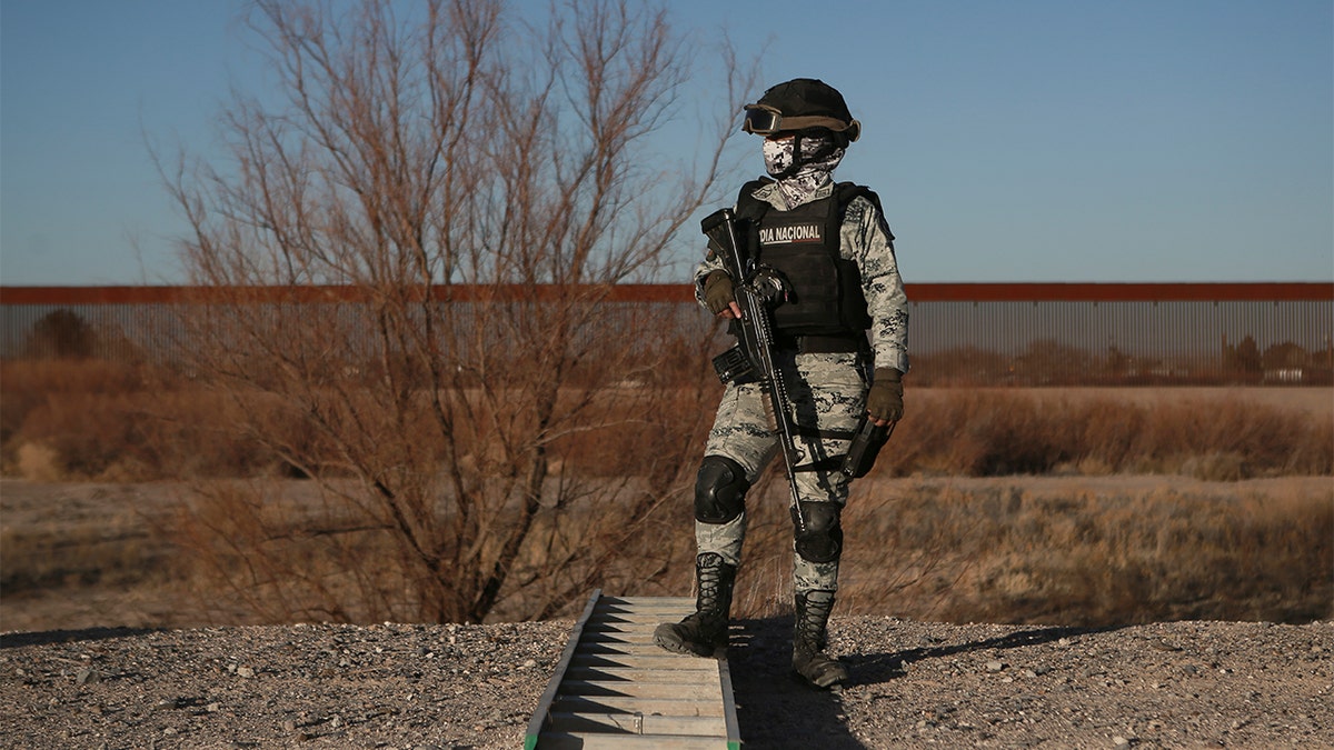 Mexican National Guard member