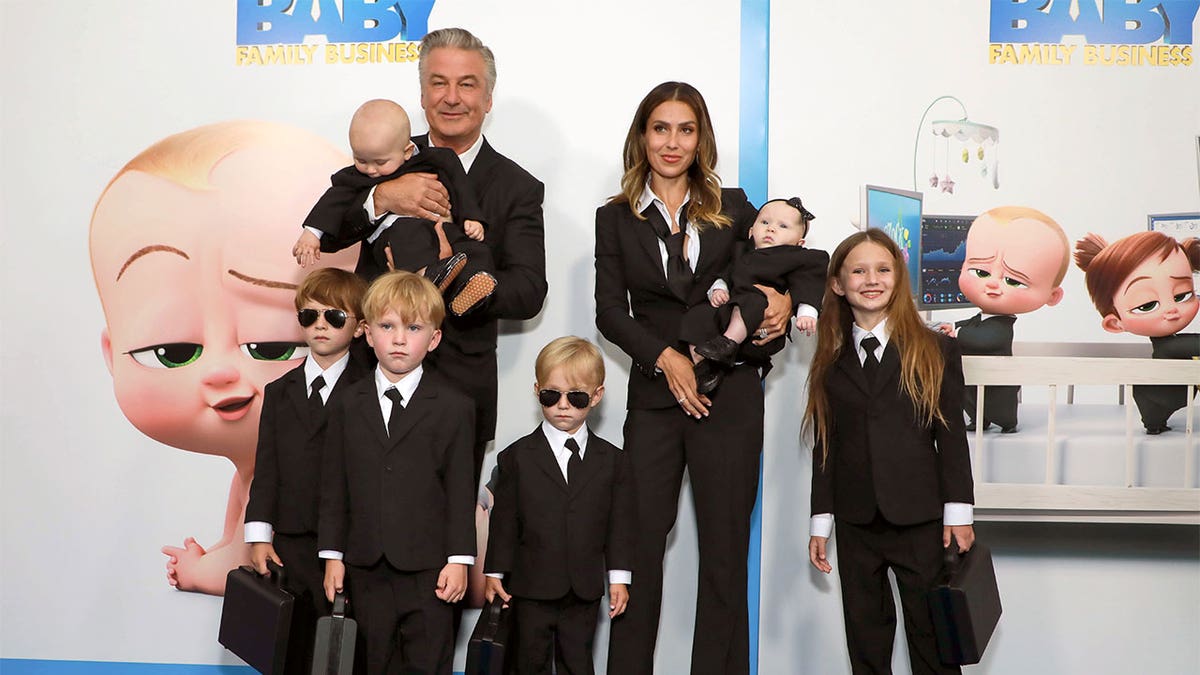 Hilaria and Alec Baldwin with kids Rafael, Eduardo, Leonardo, Romeo, Lucia and Carmen Baldwin